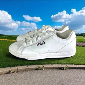 Fila White‎ Leather Low Top Sneakers Men's Size 10 Casual Athletic Shoes 2019